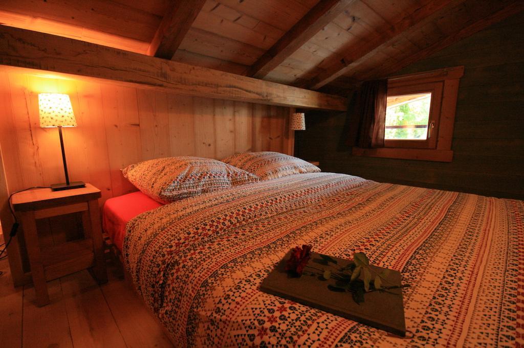 Domaine Des Brouilles Bed & Breakfast Malafretaz Cameră foto